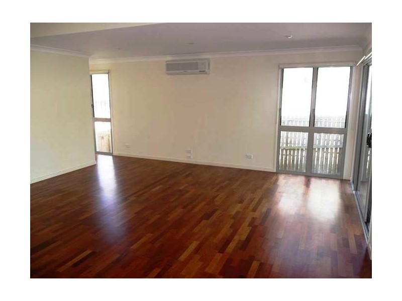 4 Heathwood Place, Collingwood Park QLD 4301
