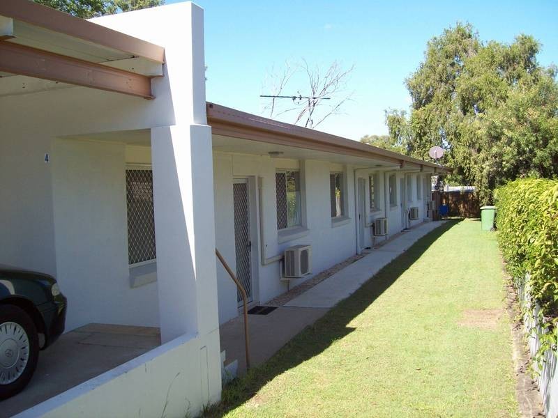 14 Short Street, Ipswich QLD 4305