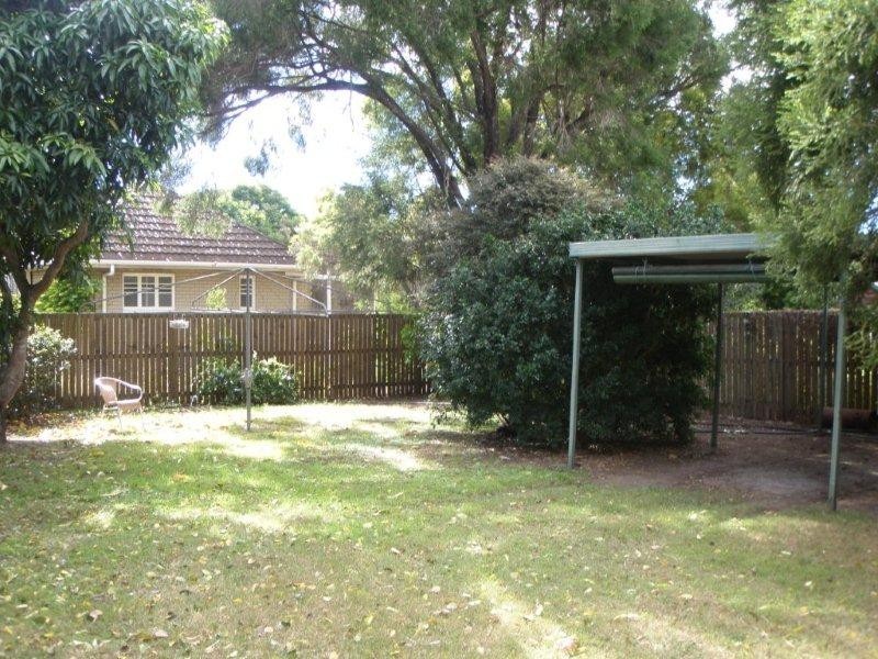 6 Joyce Street, East Ipswich QLD 4305