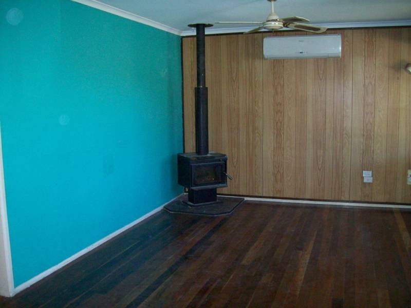 142 Moores Pocket Road, Moores Pocket QLD 4305