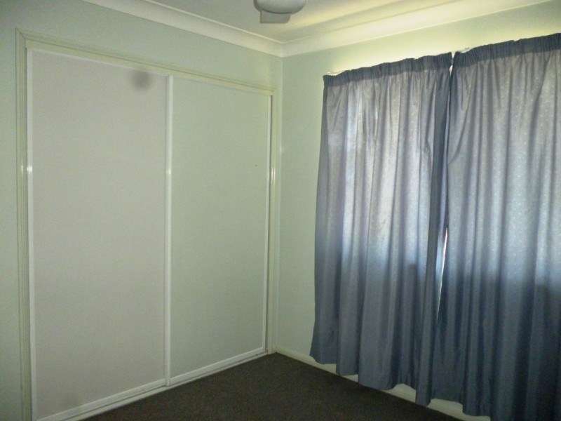 6 Battersby Street, One Mile QLD 4305