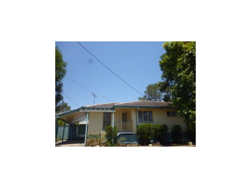 14 Mitchell Street, Riverview QLD 4303