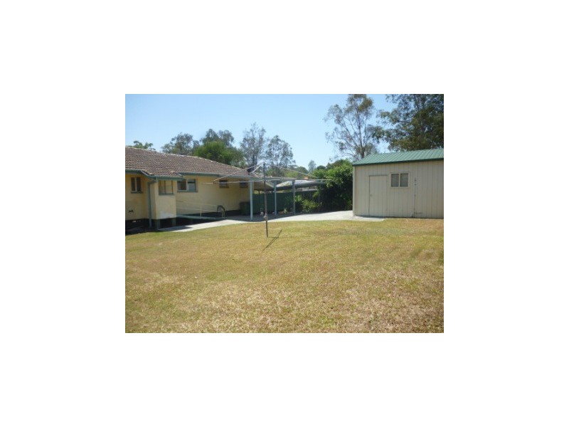 14 Mitchell Street, Riverview QLD 4303