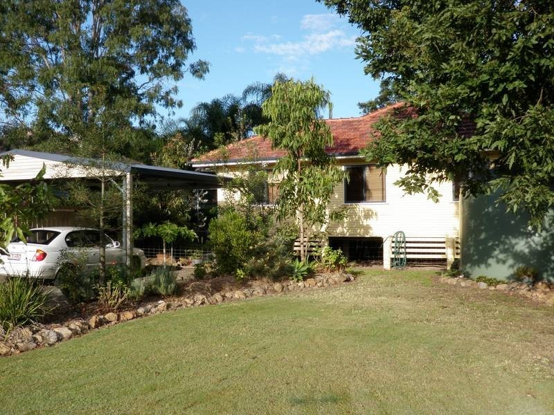 30 Burns Street, Fernvale QLD 4306
