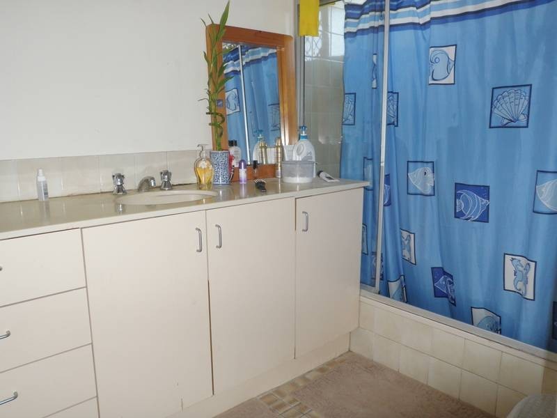 30 Burns Street, Fernvale QLD 4306