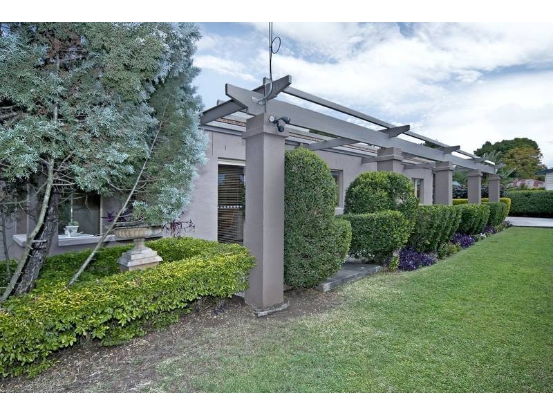 Newtown QLD 4305
