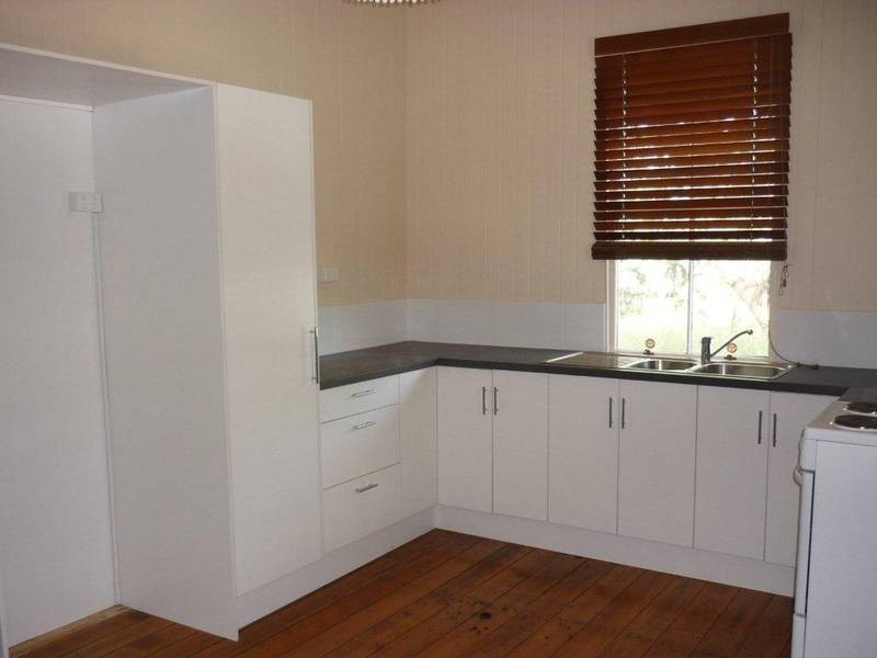 2 Mill Lane, Rosewood QLD 4340