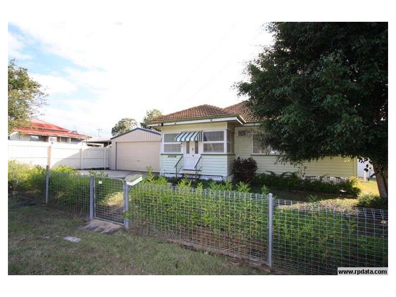38 Alexandra Street, North Booval QLD 4304