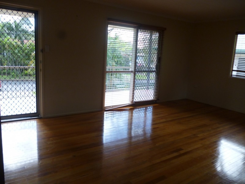 26 Chifley Crescent, Brassall QLD 4305