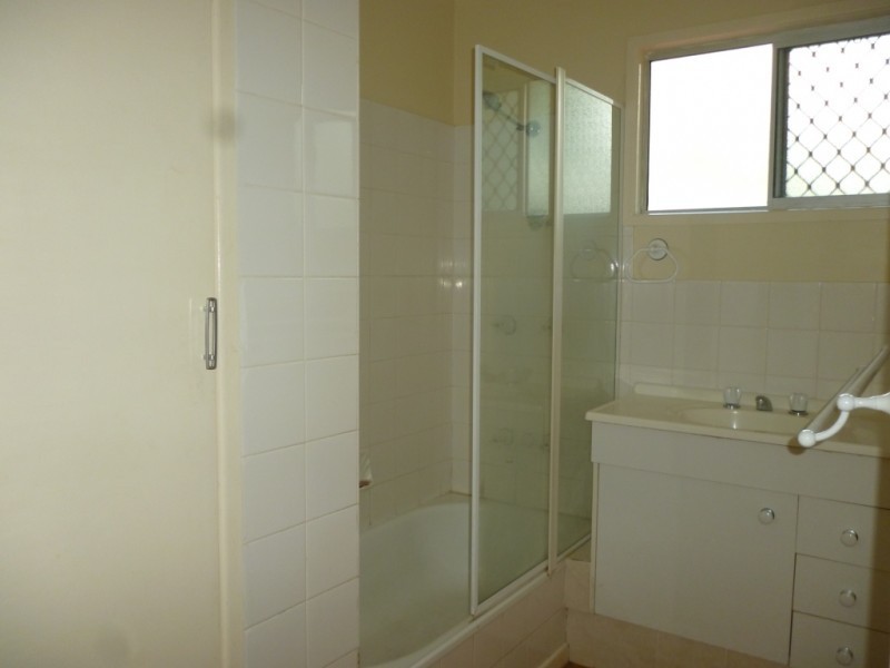 26 Chifley Crescent, Brassall QLD 4305