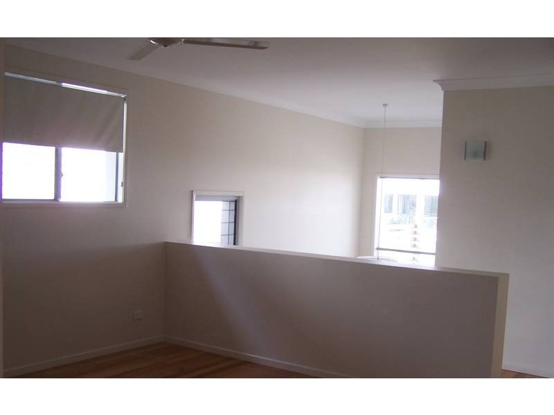 29 Hilltop Terrace, Springfield Lakes QLD 4300