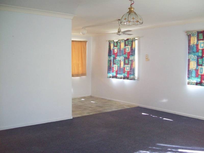 11 Spresser Street, North Ipswich QLD 4305