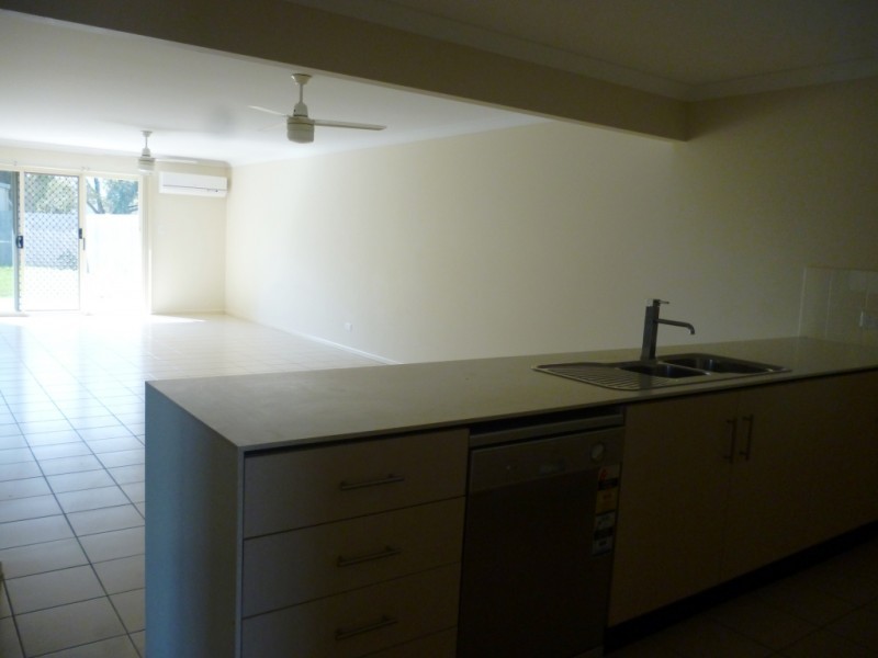 1/35a Woodford Street, One Mile QLD 4305