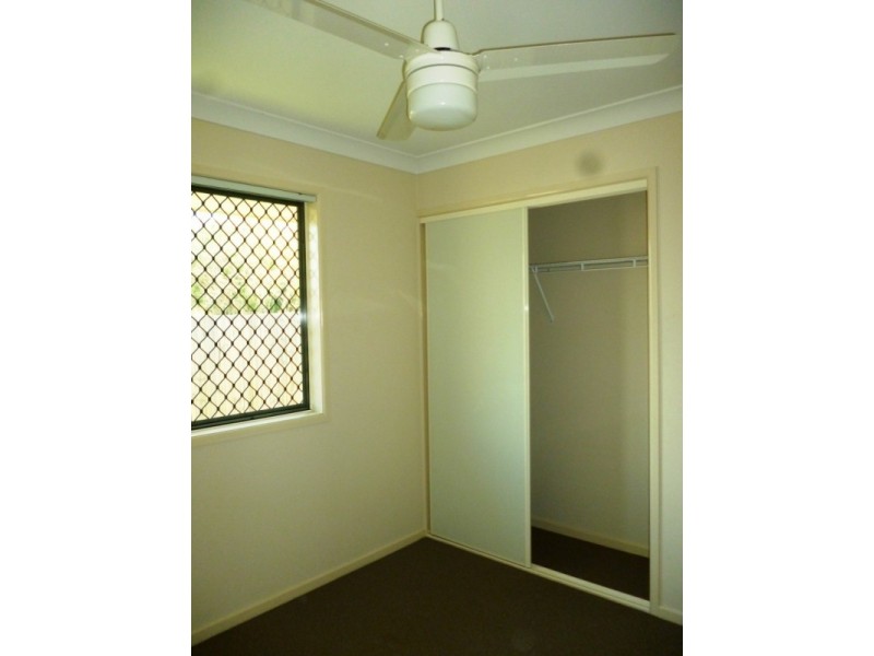 1/35a Woodford Street, One Mile QLD 4305