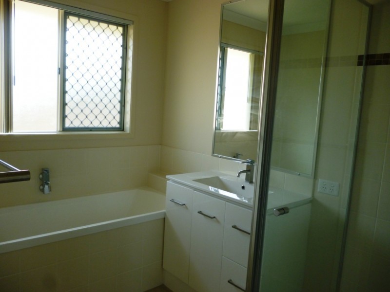 1/35a Woodford Street, One Mile QLD 4305