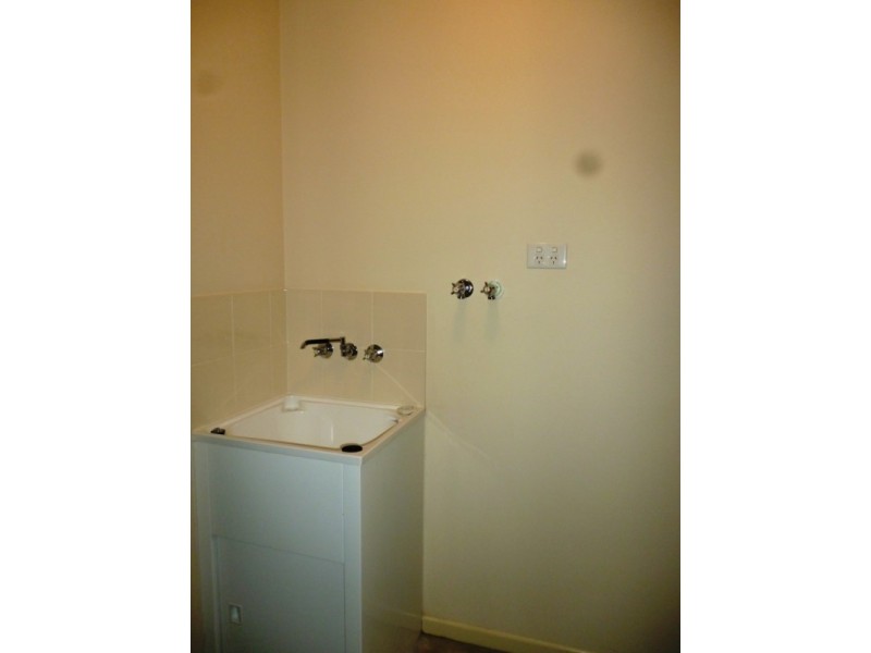 1/35a Woodford Street, One Mile QLD 4305