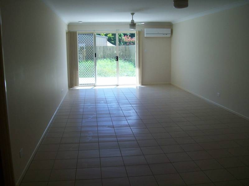 2/35a Woodford Street, One Mile QLD 4305