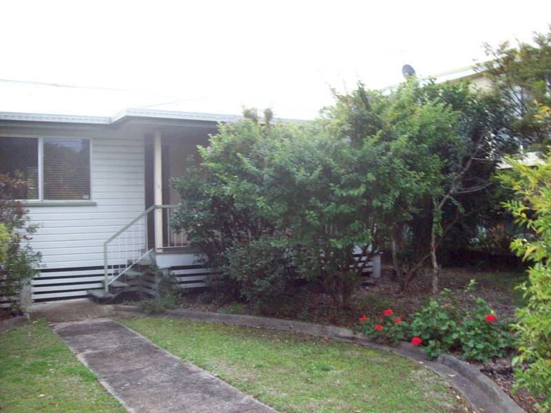 181 South Station Road, Silkstone QLD 4304