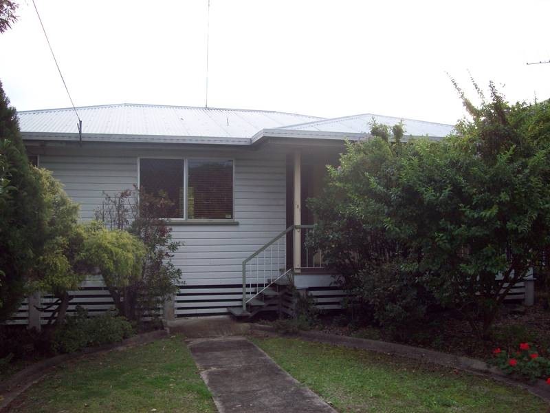 181 South Station Road, Silkstone QLD 4304