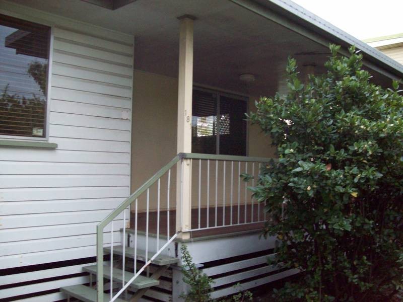 181 South Station Road, Silkstone QLD 4304