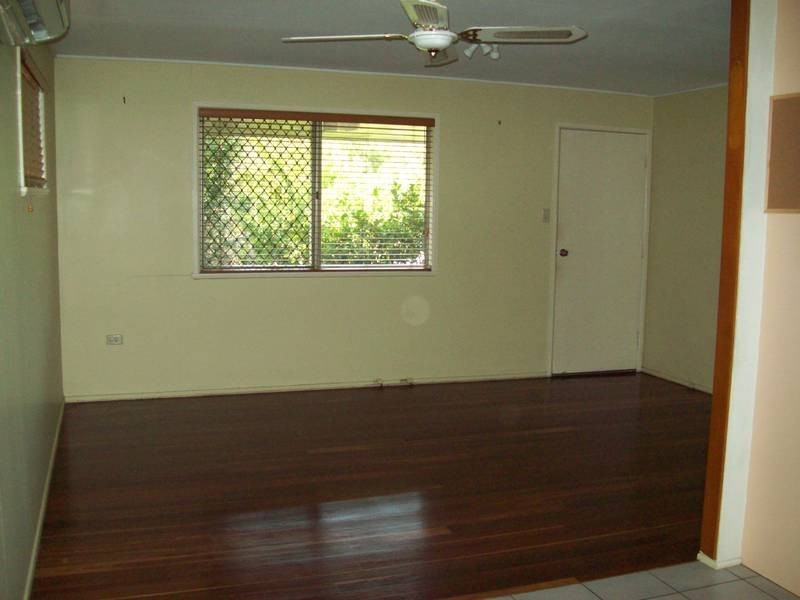 181 South Station Road, Silkstone QLD 4304
