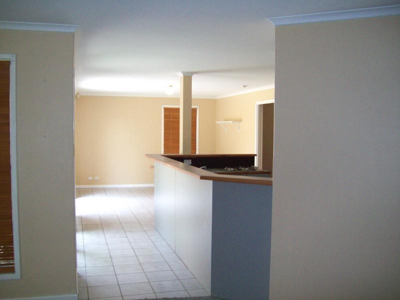 10 Elizabeth Street, Bundamba QLD 4304
