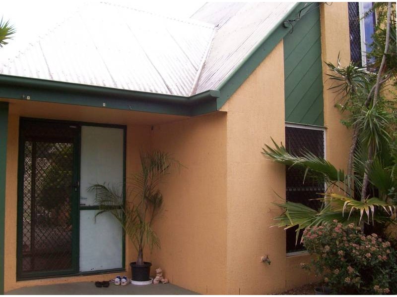 10 Elizabeth Street, Bundamba QLD 4304