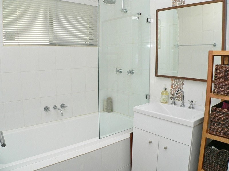 44 Cooinda Street, Eastern Heights QLD 4305