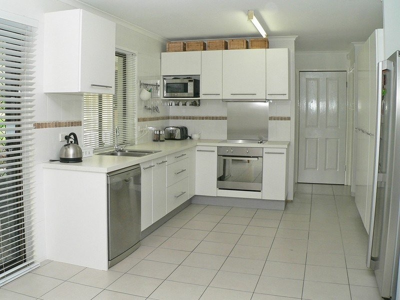 44 Cooinda Street, Eastern Heights QLD 4305