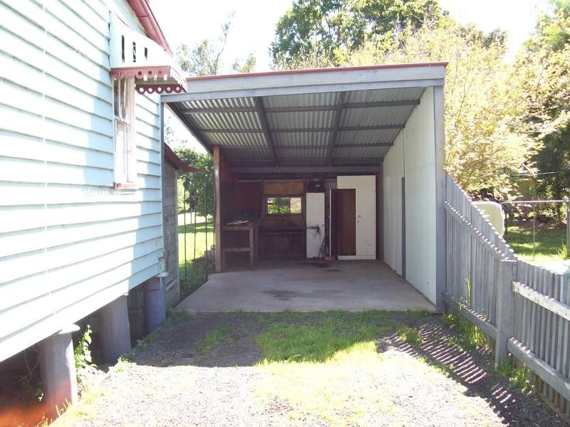22 Salisbury Road, Ipswich QLD 4305