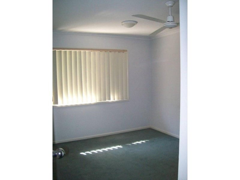 6/13 John Staines Court, North Ipswich QLD 4305