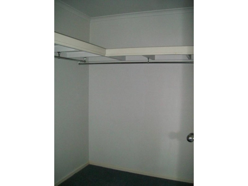 6/13 John Staines Court, North Ipswich QLD 4305