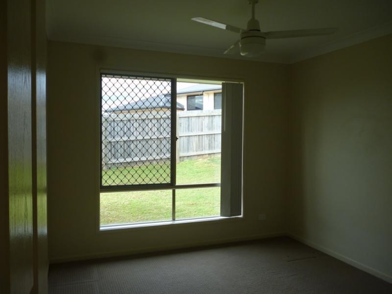 26 Chanel Court, Wulkuraka QLD 4305