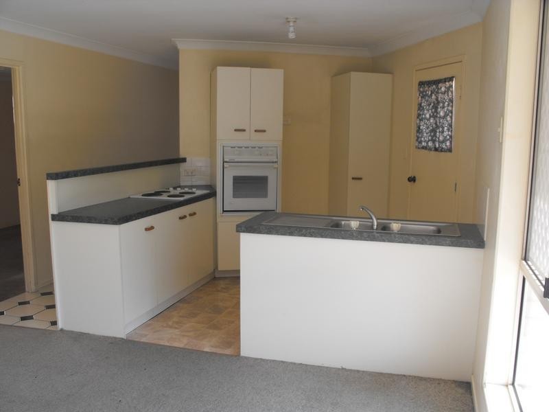 1&2/28 Deidre Ann Street, Raceview QLD 4305