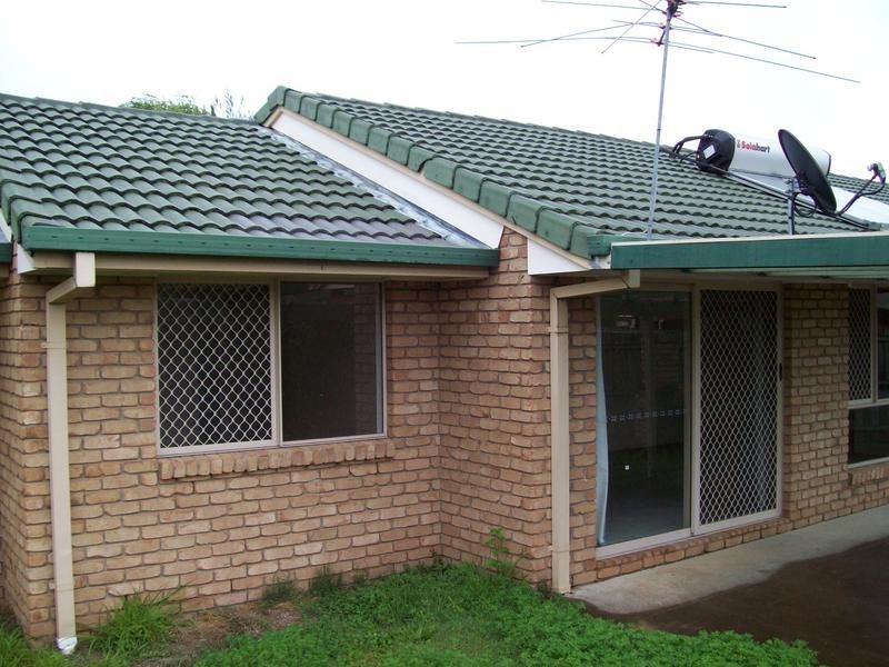 1&2/28 Deidre Ann Street, Raceview QLD 4305