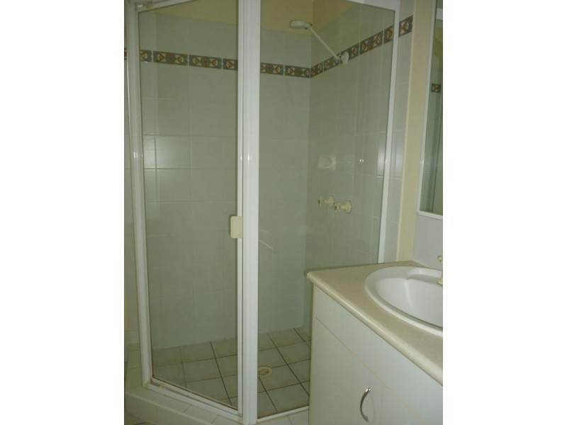 8 Kathleen Place, Yamanto QLD 4305