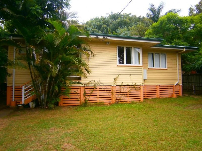 65 Aspinall Street, Leichhardt QLD 4305