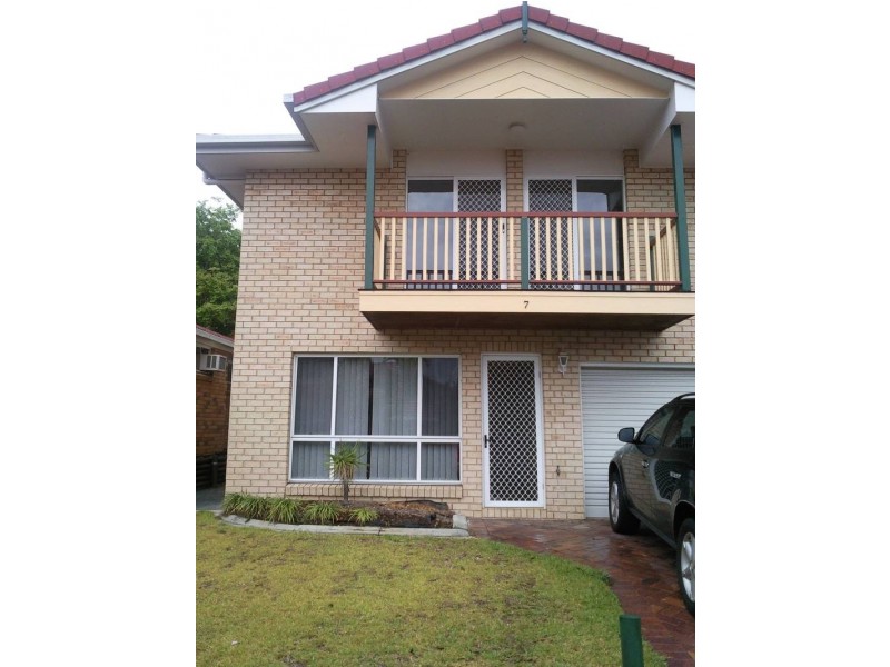 7/11 Newtown Street, East Ipswich QLD 4305