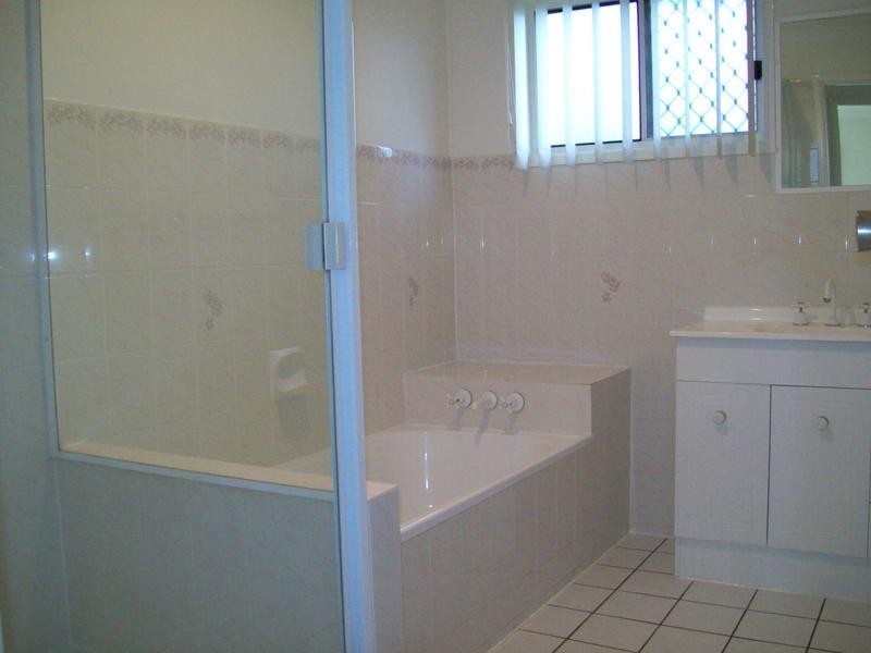 55 Pine Street, North Ipswich QLD 4305