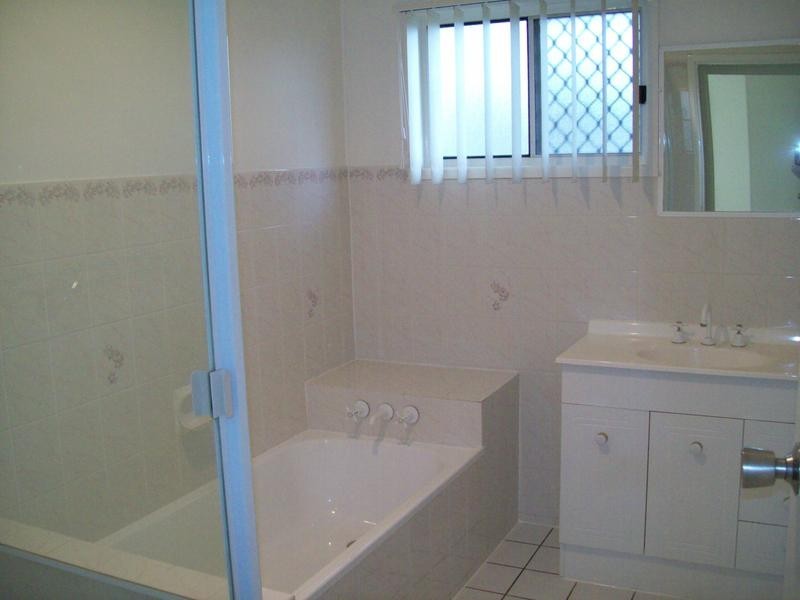 55 Pine Street, North Ipswich QLD 4305