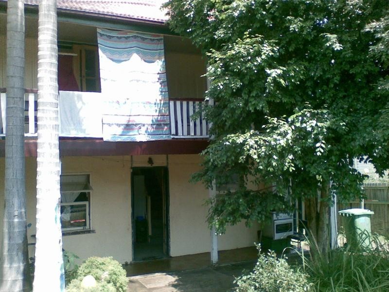 98 Downs Street, North Ipswich QLD 4305