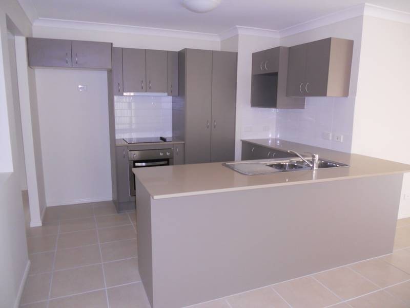 21 Tunstall Place, Brassall QLD 4305