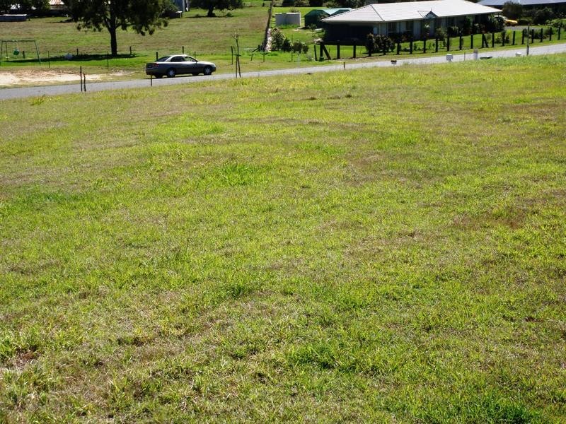 82 Rose Avenue, Minden QLD 4311