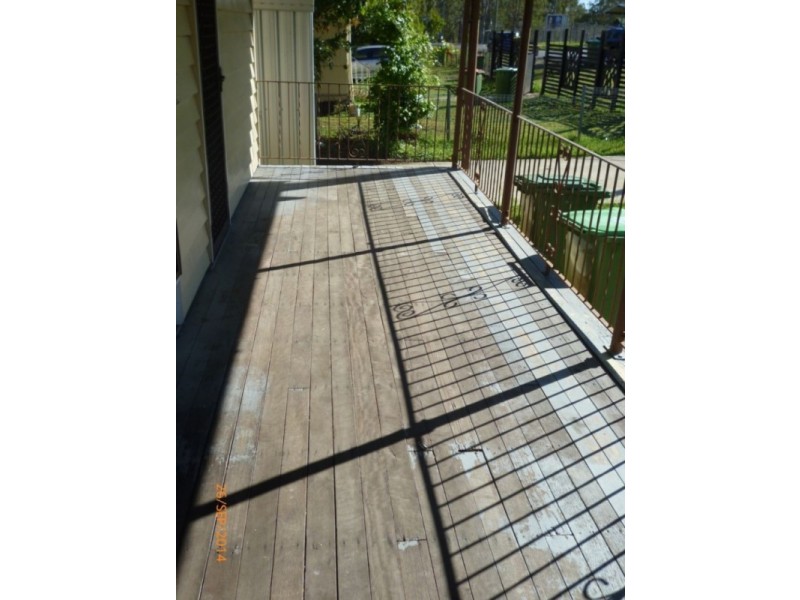 10a River Road, Bundamba QLD 4304