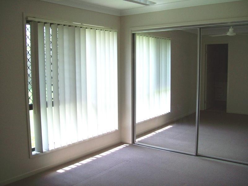 17 Brighton Street, Raceview QLD 4305