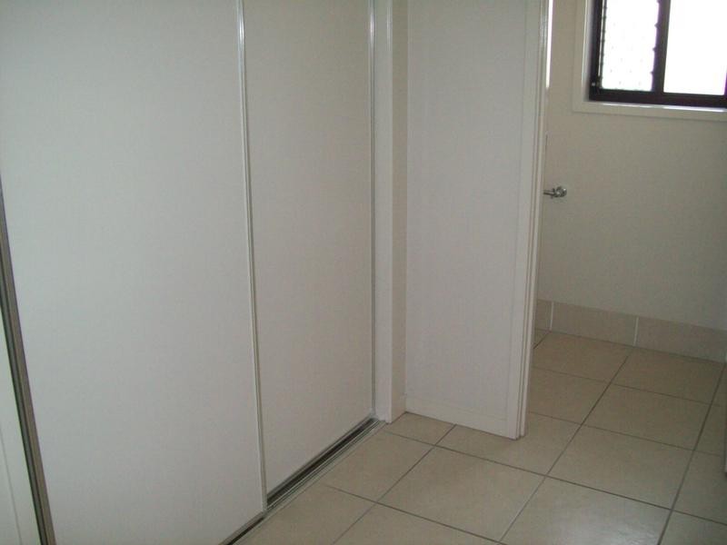 17 Brighton Street, Raceview QLD 4305