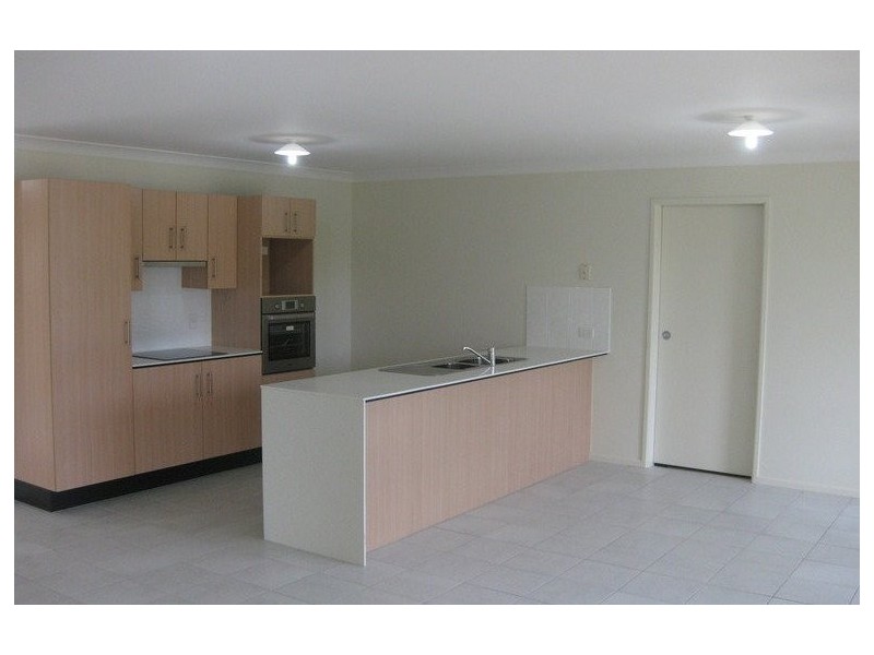 24 O’Brien Court, Collingwood Park QLD 4301