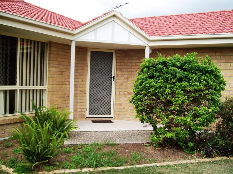 12 Willow Close, Raceview QLD 4305