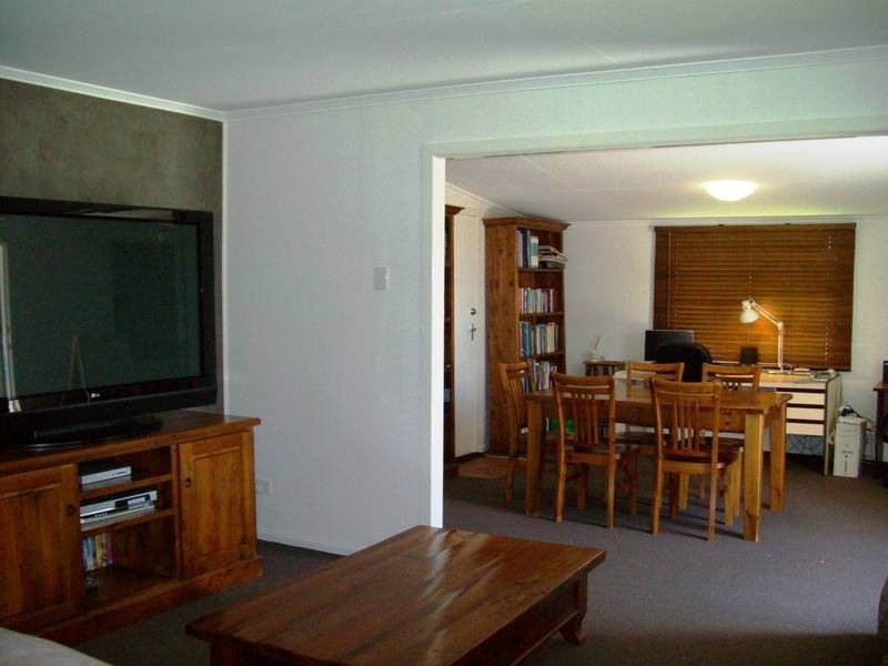 42 Videroni Street, Bundamba QLD 4304