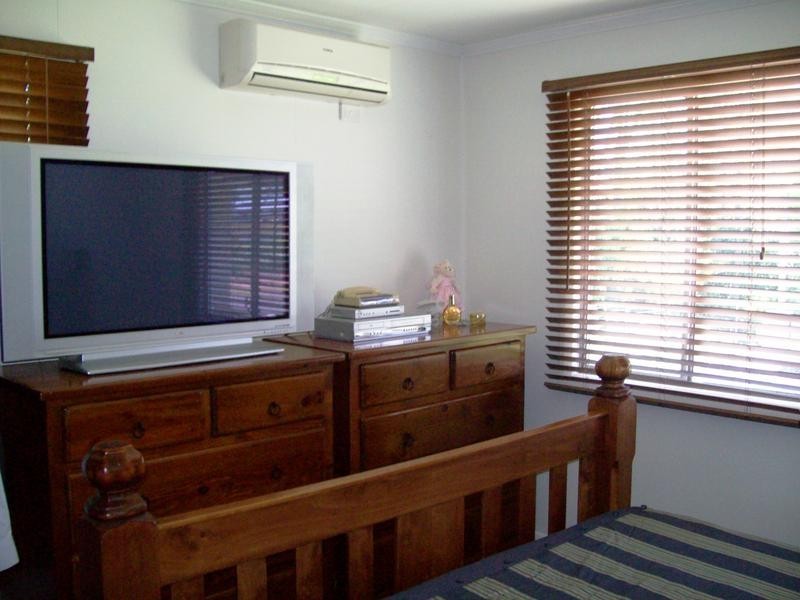 42 Videroni Street, Bundamba QLD 4304